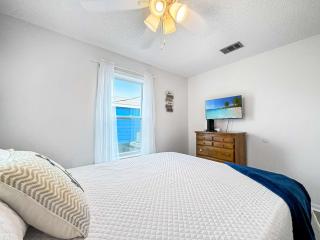 Bungalow by the Bay with FREE ACTIVITIES - Gulf Shores - 1