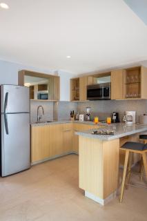 Sunset Plaza Beach Resort Puerto Vallarta All Inclusive - 1