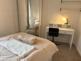 En-suite double room on riverside of Canada Water - London - 4