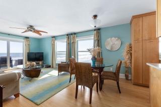 Oceanfront 2 Bed, 2 Bath Condo, New Smyrna Beach - New Smyrna Beach - 4