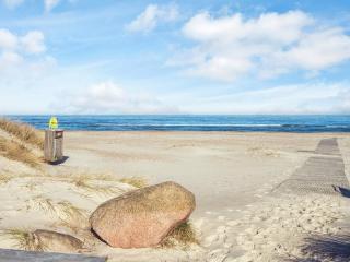 6 person holiday home in Brovst - 2