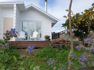 Otumoetai Shared Family Home - Sherwood Food Forest, New Zealand - Tauranga - 8