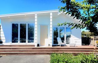 Otumoetai Shared Family Home - Sherwood Food Forest, New Zealand - Tauranga - 0