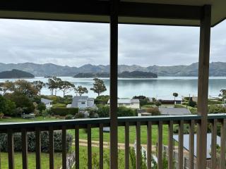 Charteris Bay Holiday House - Diamond Harbour - 0