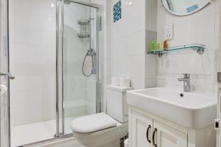 1 Bedroom Flat in Central London - 5