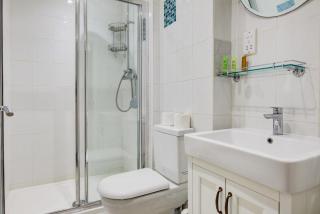 1 Bedroom Flat in Central London - 2