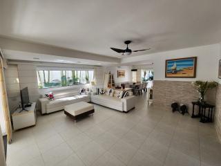 Casa 5 suites com piscina aquecida Riviera de São Lourenço - Bertioga - 0