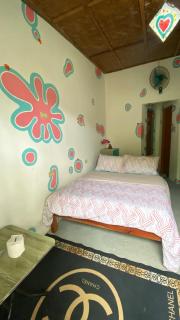 Jonny's Hostel - San Juan - 9