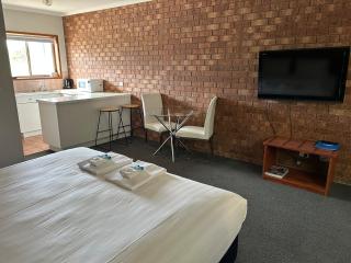 Portarlington Beach Motel - 8