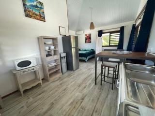 Fareana Lodge Bungalow Piti - 2