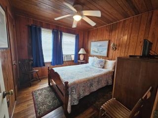 Cool Air Cottage Downstairs OF Duplex - Myrtle Beach - 3