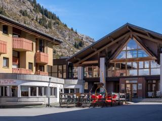 Apartment 1 Room with Balcony for 2 People- Val-Cenis Le Haut - Lanslevillard - 8