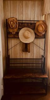 Riviera Haven, 10 Minutes from the Beach, Coastal Town, Quaint & Comfy - Riviera Beach - 4