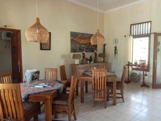 Guesthouse Rumah Senang - Kalibaru - 4
