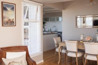 'The Light-House' Entire Home with Coastal Views - 4