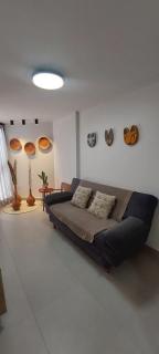 Apartamento no coração da Pajuçara, a 50m da praia - Maceió - 1