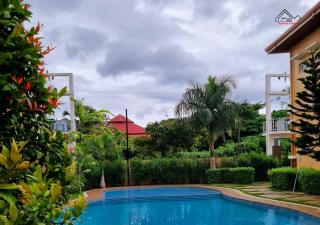 Palawan 2BR Rental Homes with Balcony, FREE Pool, Gym & Parking near Airport up to 5persons - B2 5MoonstoneB - 8