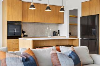 Bellfield Haven Stylish 4BR - Wanaka - 6