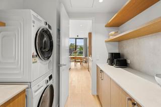 Wanaka Luxury, Outdoor Fire, Sleeps 8 - 3