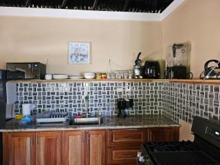 Cozy 2BR Port Antonio Retreat with stunning sea views - Port Antonio - 8