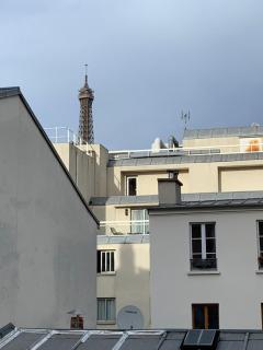 Appartement vue sur la tour Eiffel - Paris - 9