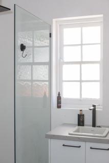 Hidden Beachside Gem in St Kilda by Ready Set Host - Melbourne - 4