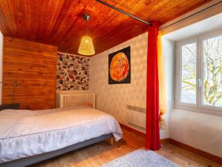 Maison à Génos pour 8, proche lac, jardin et poêle à bois - FR-1-695-73 - Génos - 3