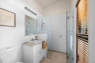 Aqua Beach House - 4