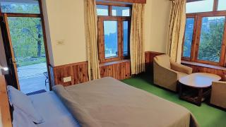 The Skyline Retreat - 3