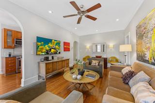 Luxurious Myers Park Living with Screened Porch - Charlotte - 1