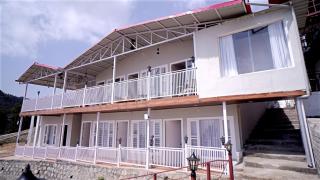 Felicia Meadows - Dhanaulti - 3