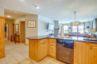 Ski-InandOut Condo with Hot Tub Access in Keystone! - 3