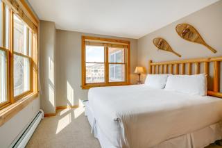 Ski-InandOut Condo with Hot Tub Access in Keystone! - 1