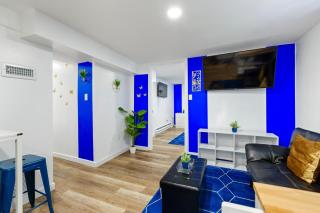 The Sapphire Haven - Stylish Basement Apartment in Old Brooklyn, Free Street Parking, 100MB WiFi, Self Check-In & 8 Min Airport - Cleveland - 8