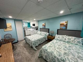 Old Orchard Beach Motel - Old Orchard Beach - 4
