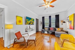 Bright and Restful 2BR near Uptown with Balcony - Charlotte - 0