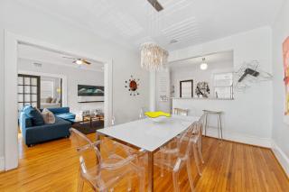 Vibrant and Cozy 2BR near Uptown with Balcony - Charlotte - 7