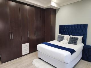 Sezanah Luxury Lodge - Honeydew - 6