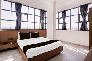 Hotel O Bajaj Nagar Waluj formerly S Boss - Jogeshwāri - 8