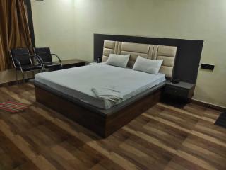 Hotel O Big Star - Satna - 8