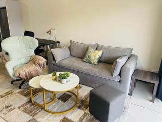 Modern Retreat & Workspace In Dainfern - 9