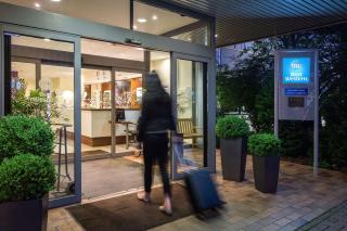 Best Western Macrander Hotel Frankfurt/Kaiserlei - Offenbach - 1
