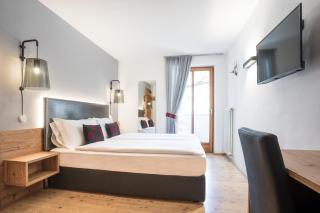 Hotel Madonnina Resort And Wellness - 3