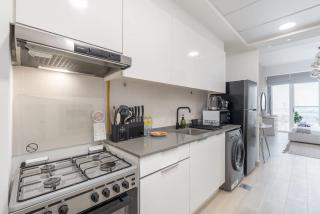 StayShort - An Exceptional Studio in JVC that Sleeps 2! - 6