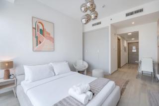 StayShort - An Exceptional Studio in JVC that Sleeps 2! - 2