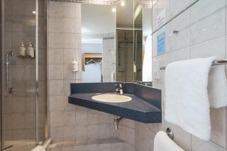 Holiday Inn Express Folkestone Channel Tunnel by IHG - 3