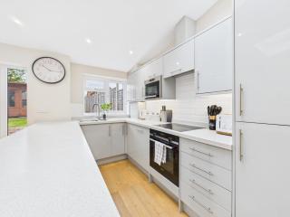 NEW No 1 Park Street by Signature Stays - 5 Bedroom House Central Cheltenham - Cheltenham - 9