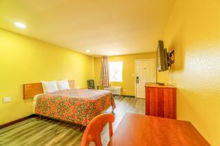 Regency Inn By OYO Rockdale TX - Rockdale - 7