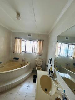 692 Annet Drive - Durban - 2