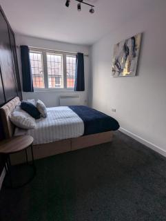 Belvoir Bank Flat 6 - Coalville - 9